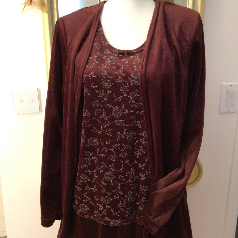 2 pcs set, top and pants NWOT